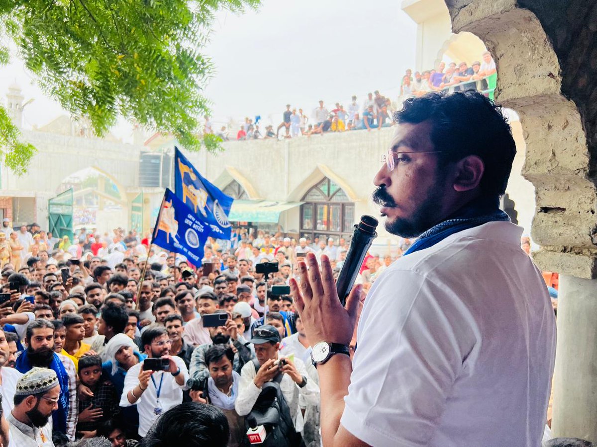 गाजियाबाद के नाहल गाँव में पहुँचकर देखा कि किस प्रकार उत्तर प्रदेश पुलिस द्वारा ग्रामीणों के साथ एकतरफा कार्यवाही और उत्पीड़न किया गया। यह न केवल कानून के विरुद्ध है, बल्कि लोकतांत्रिक और मानवीय मूल्यों की भी अवहेलना है।

हम यह स्पष्ट करना चाहते हैं कि इस प्रकार का उत्पीड़न और