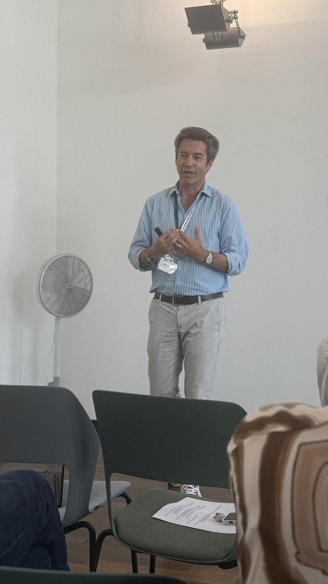 ROCKWOOL Foundation Berlin (@rf_berlin) on Twitter photo Taking the stage, <a href="/rlalive/">Rafael Lalive</a> speaking about “Automated and Personalized Job Recommendations for Jobseekers: Evidence from a Randomized Intervention”. Taking the stage, <a href="/rlalive/">Rafael Lalive</a> speaking about “Automated and Personalized Job Recommendations for Jobseekers: Evidence from a Randomized Intervention”.