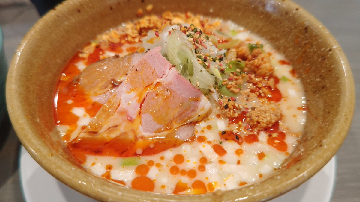 kanchake's tweet photo. 会社の近くのラーメンクソ美味い https://t.co/v40psAvGIl