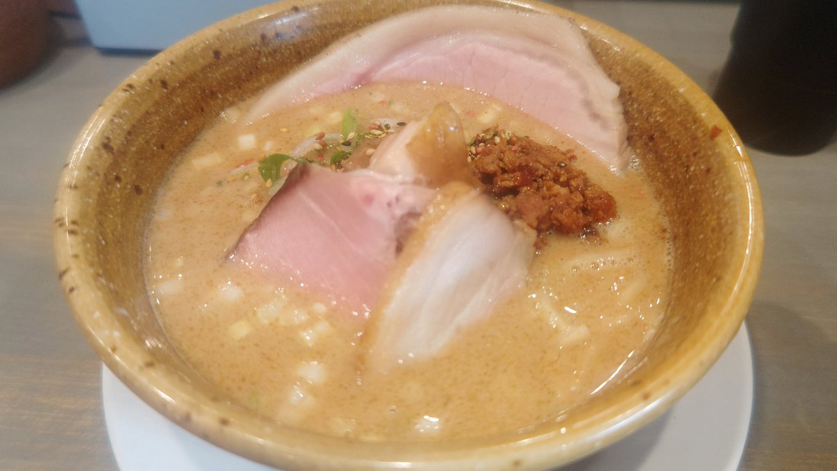 kanchake's tweet photo. 会社の近くのラーメンクソ美味い https://t.co/v40psAvGIl