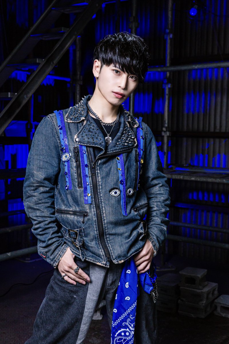 〖 個人アー写公開 〗

TAISE @taise_ctcw 
🎨 ⇢ 青 💙