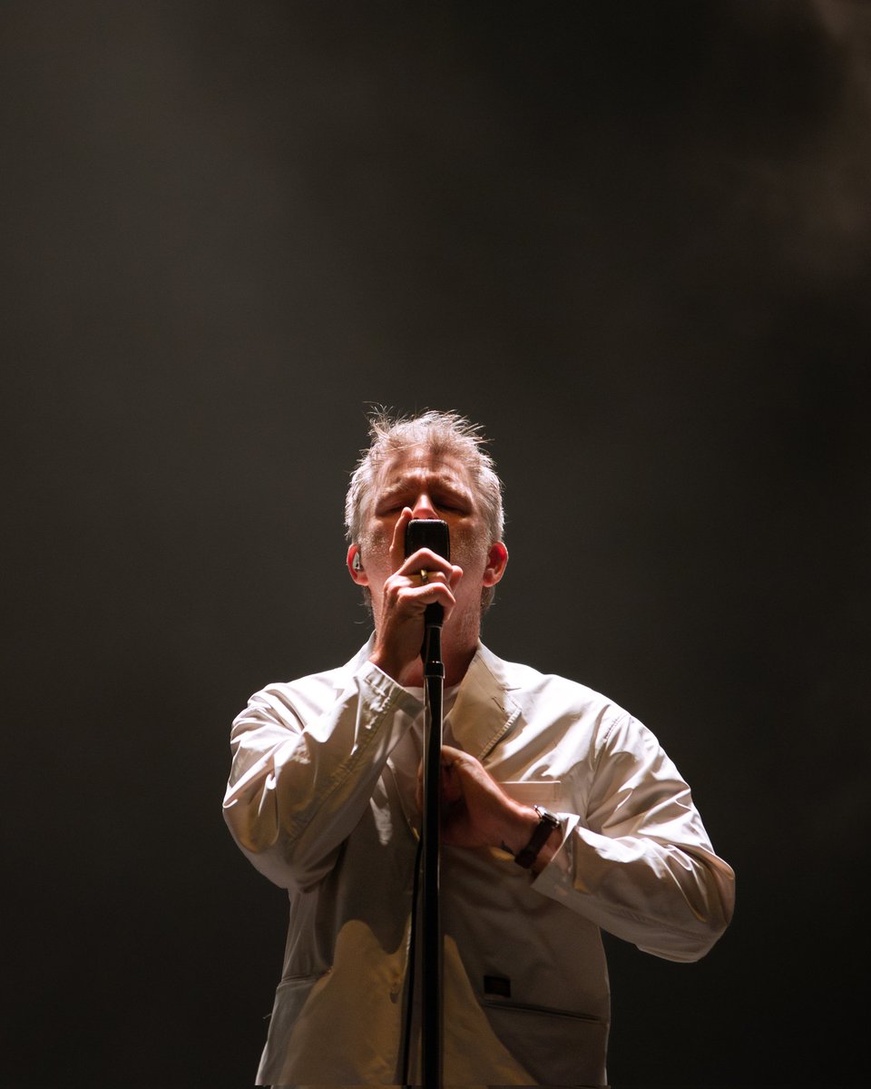 James Murphy sigue incombustible al frente de LCD Soundsystem en el Primavera Sound Barcelona.
📸 by <a href="/judittrota/">Judit Trota</a>