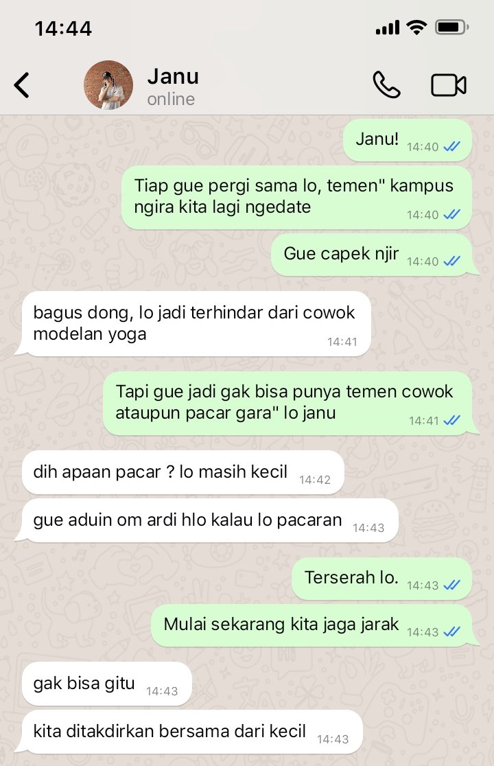 ; Magic strawberry milk 🔞

a few tweet au of Jaehyun