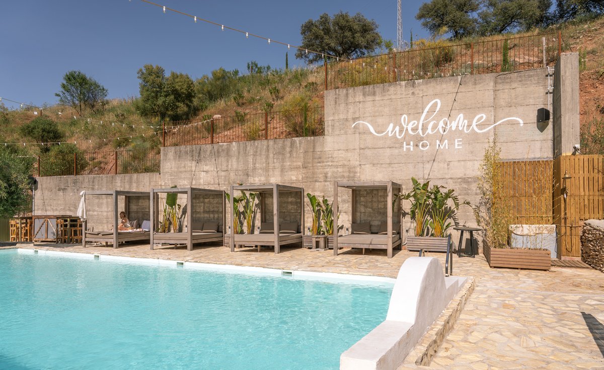 Disconnect to Reconnect: Eco Hotel Cueva del Gato Review bit.ly/4kNdLiY