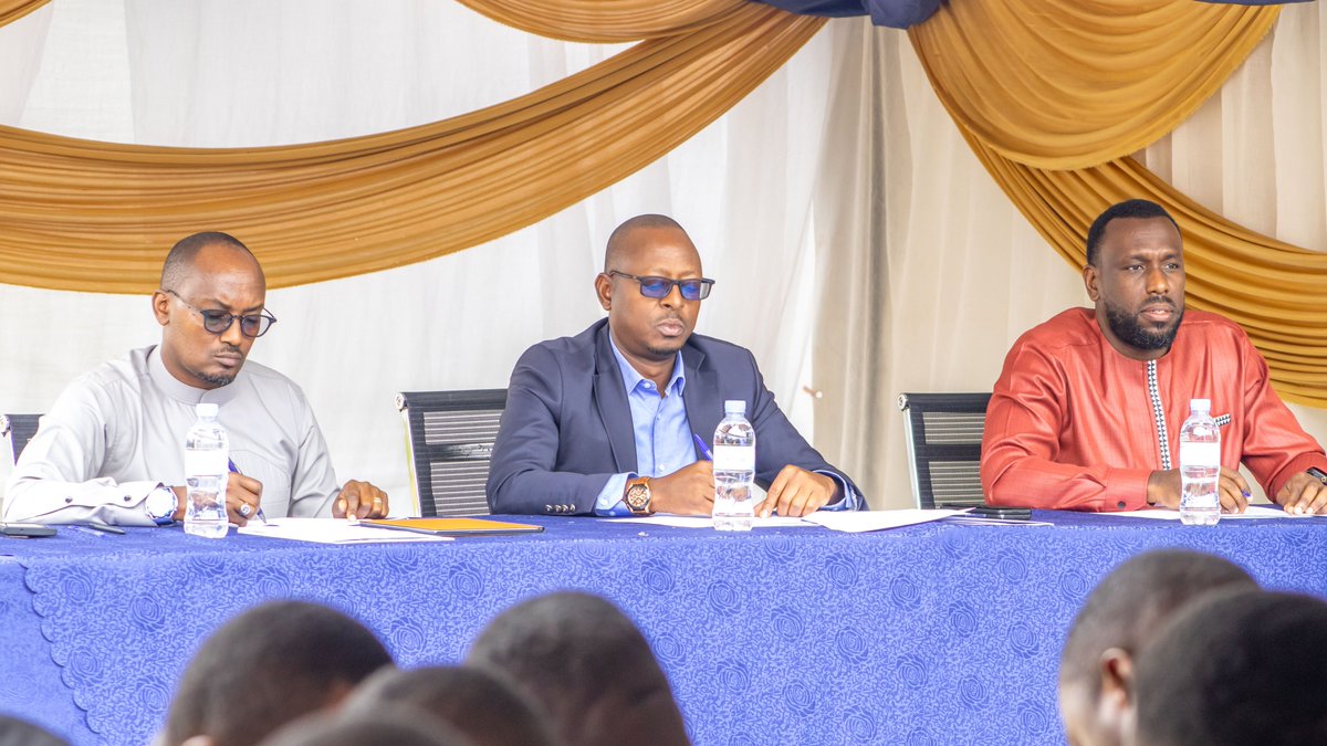 RwandaEngineers's tweet image. Today, over 100 new professional engineers and technologists pledged their oaths to the Institute of Engineers Rwanda (IER) committing to integrity, excellence, innovation, and sustainability.

#EngineeringExcellence# #EngineeringEthics #Professionalism#OathTaking