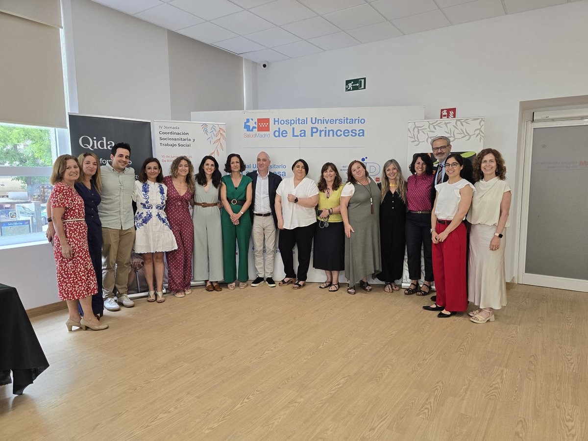 El 10 de junio patrocinamos la IV Jornadas de Coordinación Sociosanitaria, organizada por el <a href="/ColegioTSMadrid/">Colegio Trabajo Social Madrid</a> y realizada en en el Salón de Actos del Hospital Universitario La Princesa. Un espacio para visibilizar el trabajo social comunitario y reflexionar sobre la colaboración.