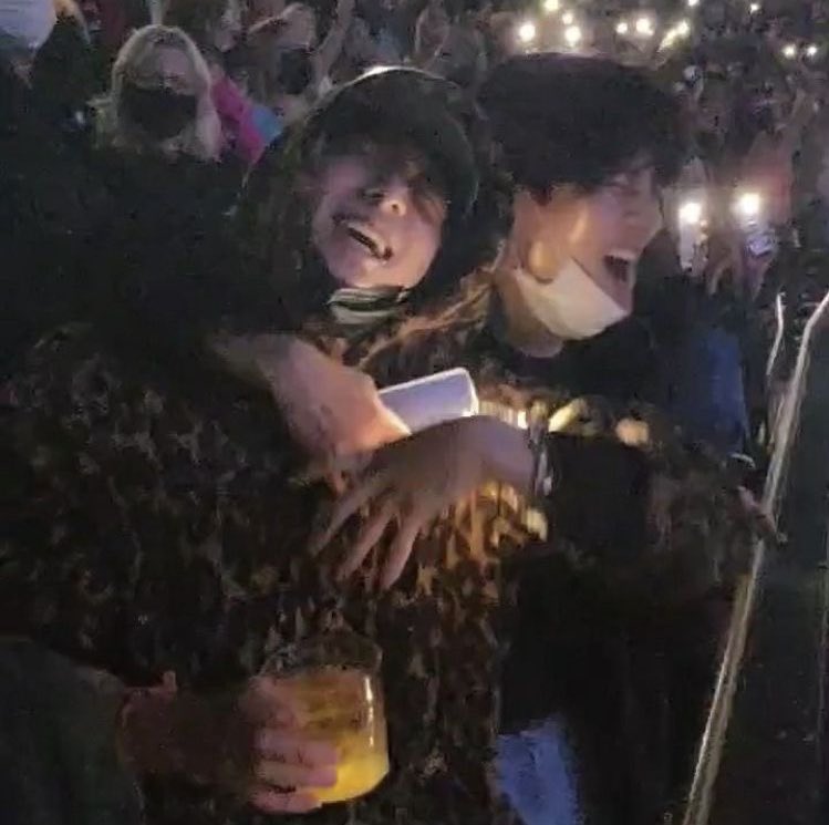 Archiveforkookv's tweet image. some things never change🥹