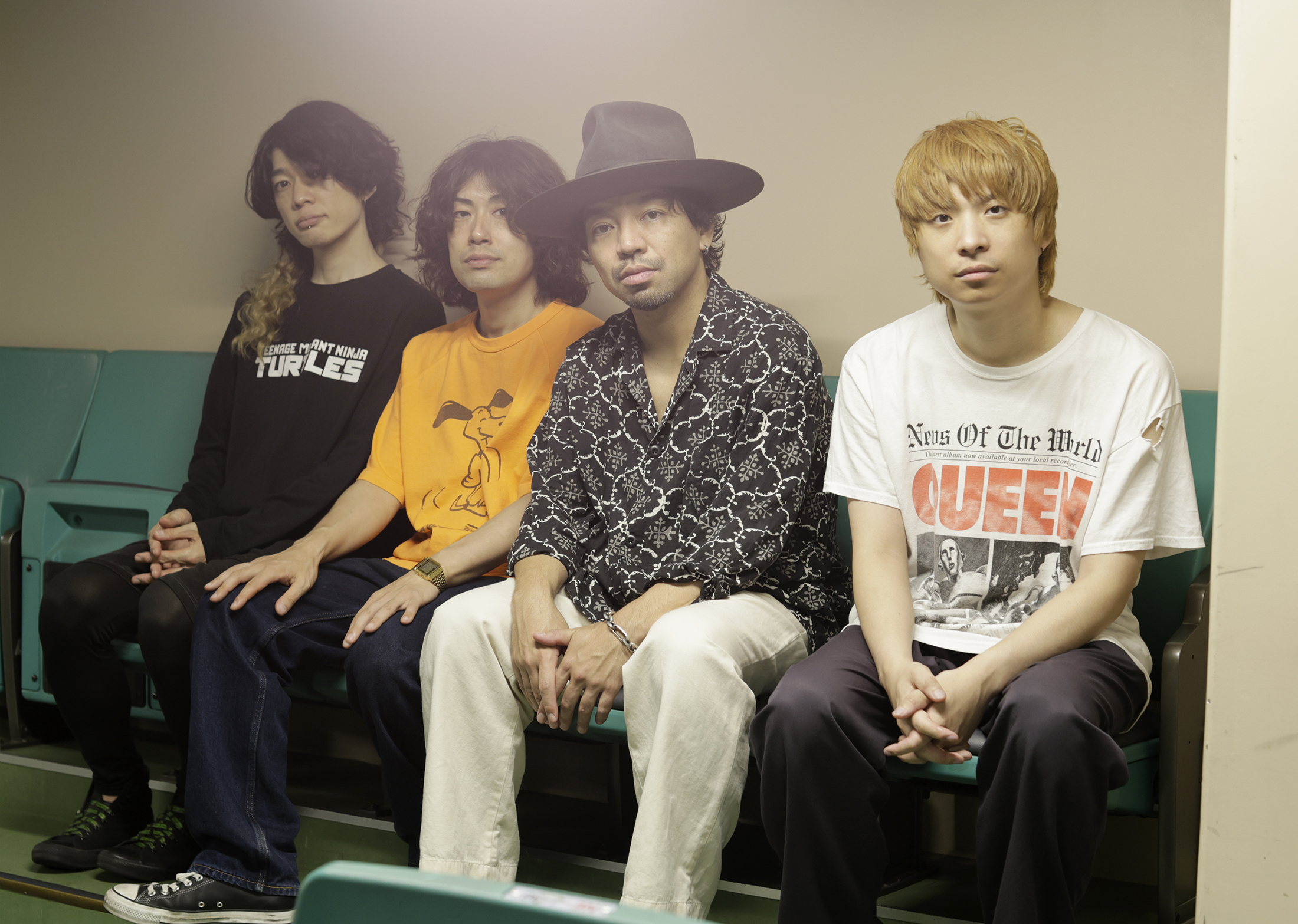 クリープハイプの初トリビュート盤にSEKAI NO OWARI、全参加
