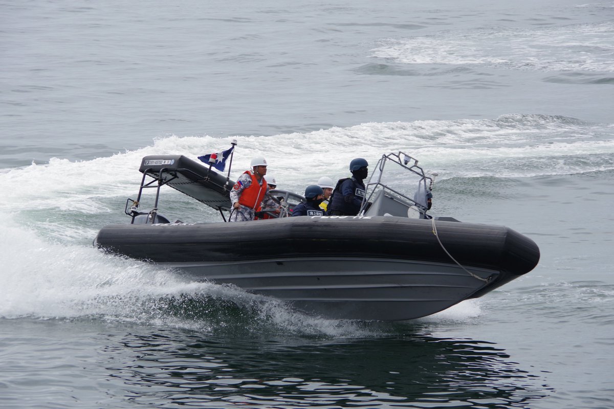 フィリピン沿岸警備隊（PCG）「BRPテレサ・マグバヌア」の鹿児島港入港