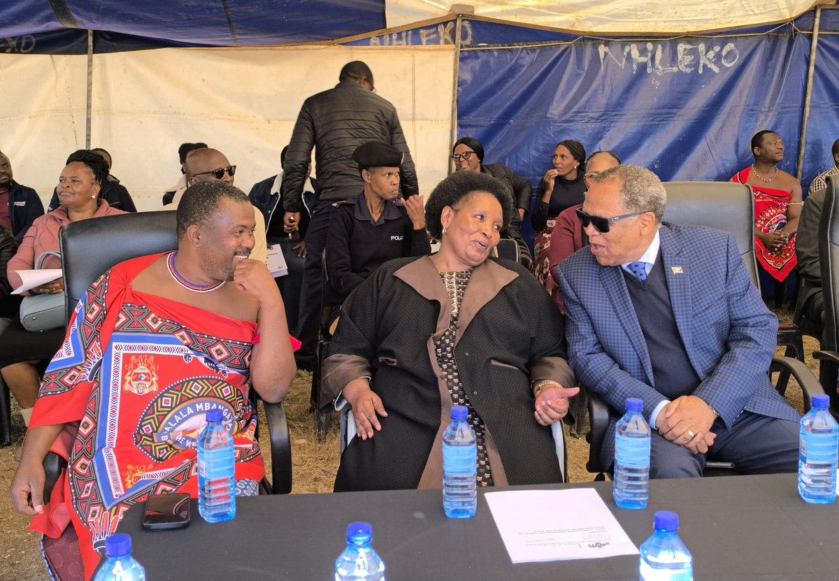 Deputy Prime Minister Thulisile Dladla today handed over a tractor, it's implements, fertilizers and a truck funded through the Regional Development Fund (RDF) to the tune of E3 Million to Zamani Mkhwenyane Investments under  Nkwene Constituency.