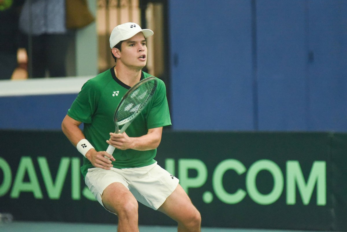 CopaDavis's tweet photo. 🇧🇴 Juan Carlos Prado Ángelo 🇧🇴
¡BO-LI-VIA!
ex 🔝1️⃣ Junior ranking ITF
🔥🔥🔥 #CopaDavis #AMIII https://t.co/m28uK6DnmM