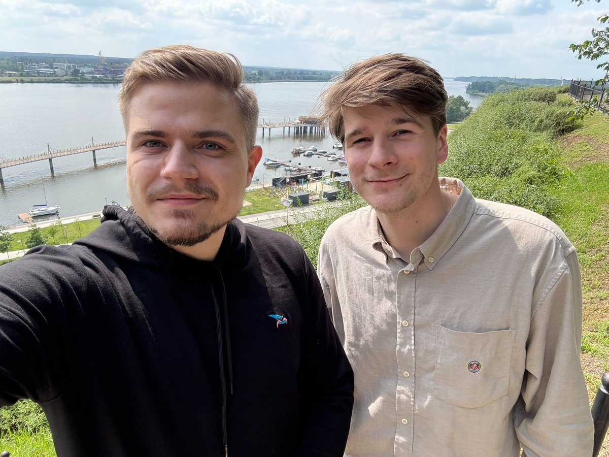 Szymon Stachowiak (@szstachowiak) on Twitter photo Wyjątkowy gość dziś w Płocku: <a href="/DanielNawrocki_/">Daniel Nawrocki</a> 🇵🇱
O czym rozmawialiśmy? Dowiecie się niebawem 😎 Wyjątkowy gość dziś w Płocku: <a href="/DanielNawrocki_/">Daniel Nawrocki</a> 🇵🇱
O czym rozmawialiśmy? Dowiecie się niebawem 😎