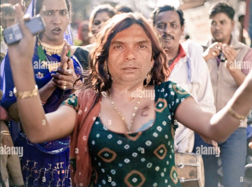 मैं इसकी कड़ी निंदा करता हूँ।