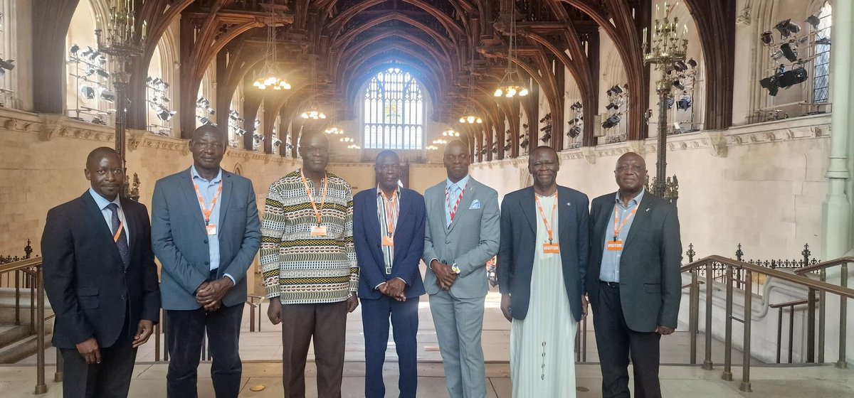 SEMITEGO's tweet image. A big thank @ShaunBaileyUK for hosting a delegation from the Buganda Kingdom, led by Omutaka Nnamwama Augustine Kizito Mutumba, Chairman of the Buganda Clan Heads, and Ssabalangira (Prince) Godfrey Musanje of the Buganda Royal Family to the UK Parliament. Thank you!