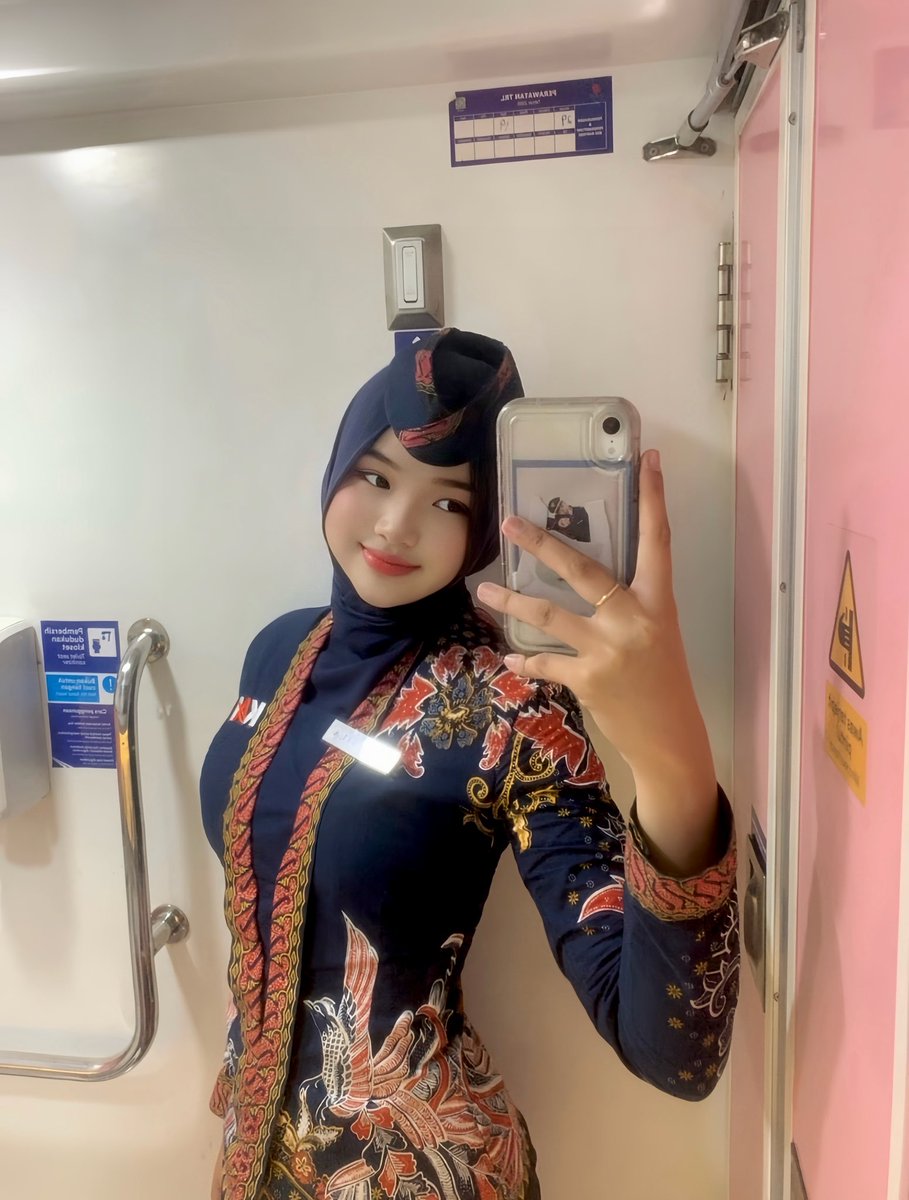 sapaa aja kalo ketemu di kereta 🤏🏻