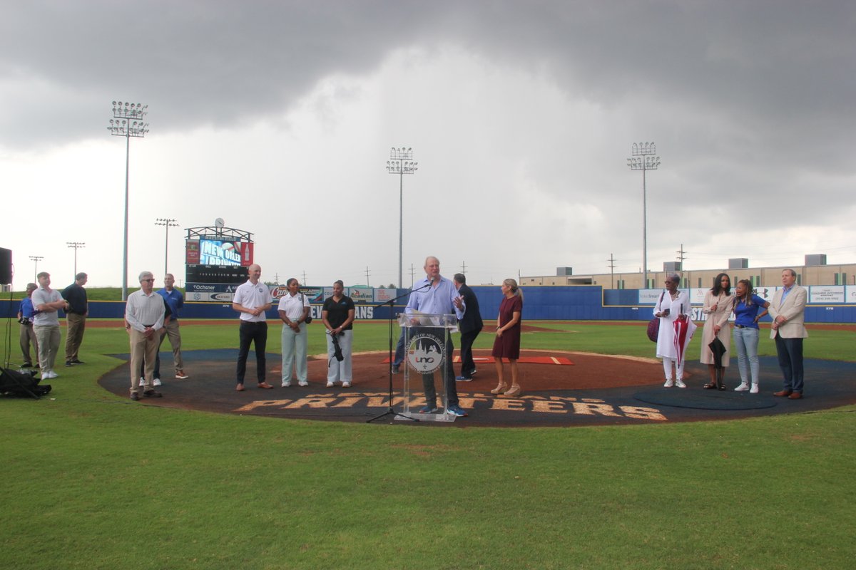 UofNO's tweet image. Today, local civic leaders gathered at the University of New Orleans to celebrate the launch of the Recreation for Youth Partnership, a $1.95 million initiative that will provide year-round programming for more than 6,000 youth across Greater New Orleans. 🌧⚾