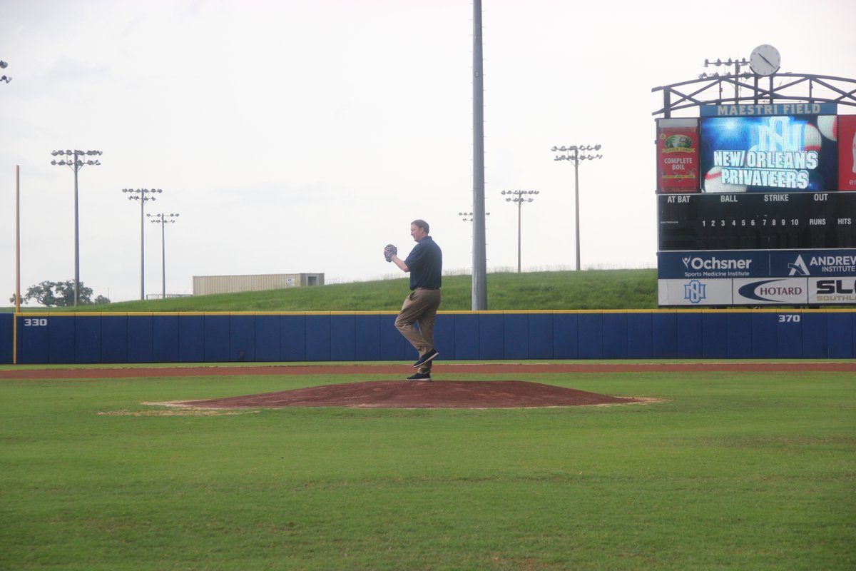 UofNO's tweet image. Today, local civic leaders gathered at the University of New Orleans to celebrate the launch of the Recreation for Youth Partnership, a $1.95 million initiative that will provide year-round programming for more than 6,000 youth across Greater New Orleans. 🌧⚾