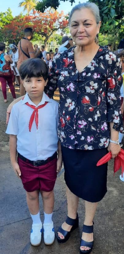 Naima Ariatne Trujillo Barreto (@naimatrujillob) on Twitter photo En toda #Cuba jornada excepcional que hace imperecedera la historia: cambio de atributos🌹
#OPJMCuba🇨🇺 y #CubaMined🇨🇺 de fiesta 🌸
Continúa además Asamblea Nacional❗️
Para mi Diego: FELICIDADES de mami, orgullosa de que puedas #CrecerConFuturo en esta tierra de oportunidades En toda #Cuba jornada excepcional que hace imperecedera la historia: cambio de atributos🌹
#OPJMCuba🇨🇺 y #CubaMined🇨🇺 de fiesta 🌸
Continúa además Asamblea Nacional❗️
Para mi Diego: FELICIDADES de mami, orgullosa de que puedas #CrecerConFuturo en esta tierra de oportunidades