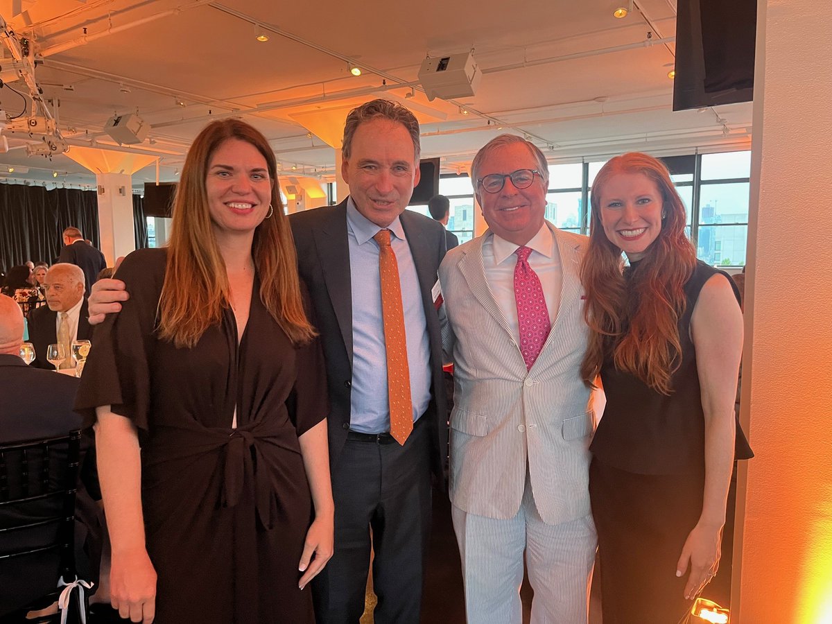 ST&amp;R professionals recently continued the firm's longstanding support of the I Have Dream Foundation, an outstanding organization dedicated to the advancement of education.