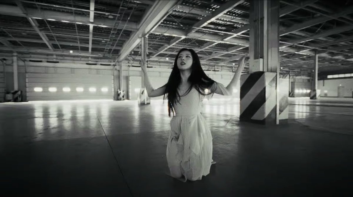 handsupdb's tweet photo. Yep, HaSeul delivers yet again.
#ARTMS #아르테미스 #OURII #Club_Icarus #Icarus
https://t.co/Cbohcrw9I6 https://t.co/KwosjLhbrF