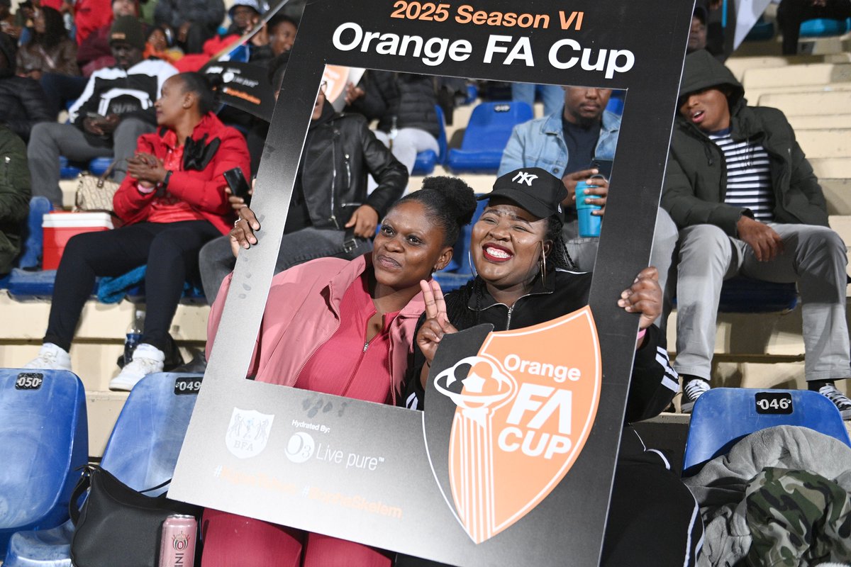 It’s going down! Balatedi ba ba happy, go monateeee!🕺🏿🔥
Orange Fa Cup Season 6 Finals
From 48 teams to the last 2 battling it out to be crowned the 2025 Champions.
Security Systems XI VS Jwaneng Galaxy FC