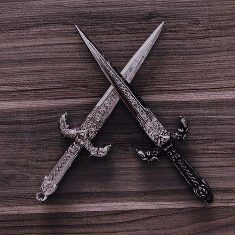 bvckaroo_'s tweet photo. Immediately approaching @ofherfreewill, kissing her cheek as he hands her a gift...

Of course he had to get her some new weapons, and he couldn't help himself cooking her a HUGE batch of Mac n cheese!

#LittleWidowBigParty https://t.co/PKMPzjKMRv