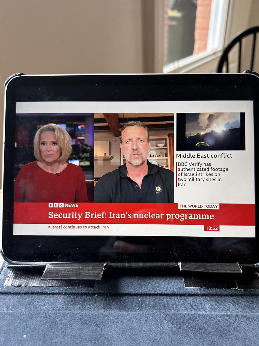 The <a href="/BBCNews/">BBC News (UK)</a> love Mikey when conflict on, “de-conflict-ise” advises Mikey