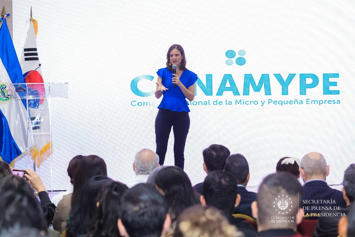 <a href="/nayibbukele/">Nayib Bukele</a> <a href="/CONAMYPESV/">CONAMYPESV</a> <a href="/PaulDSteiner/">Paul Steiner</a> <a href="/MITURElSalvador/">Ministerio de Turismo</a> <a href="/MorenaValdezSV/">Morena Valdez 🇸🇻</a> <a href="/PNUDSV/">PNUD El Salvador</a> <a href="/AgenciaEsco/">ESCO</a> #EstrategiaDeIncubación | “Hemos sido varias instituciones las que hemos estado en este proyecto de empresas dinámicas, hemos tenido la oportunidad de tener casos exitosos. También las entregas que hemos tenido para muchos salvadoreños micro y pequeños empresarios que son la base