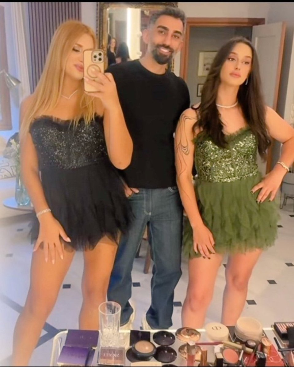 15 yıl sonra doğulmuş erkek kardeşlerinin düğün gibi kurulan sünnetine giden kız kardeşleri gibiler
#SurvivorAllStar2025 #survivor2025