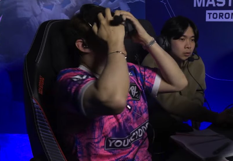 we got eye-phones now #VCTMastersToronto