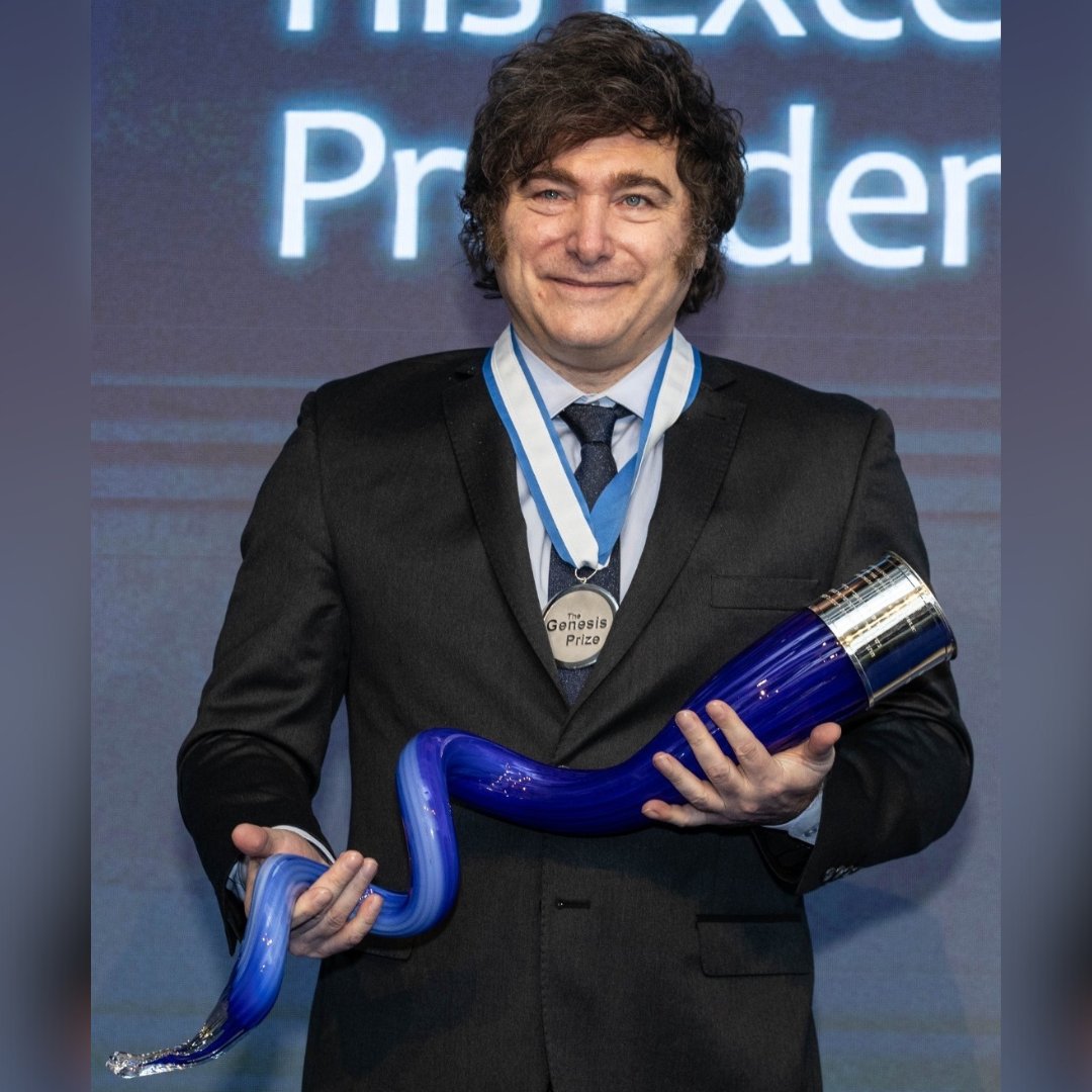 TheGenesisPrize's tweet image. At the Genesis Prize award ceremony in Jerusalem, Argentinian President @JMilei said, "The ghost of antisemitism is regaining strength and fueling the foundation of barbaric terrorism against the free world. It promotes only a cult of death, tramples on our beliefs, and…