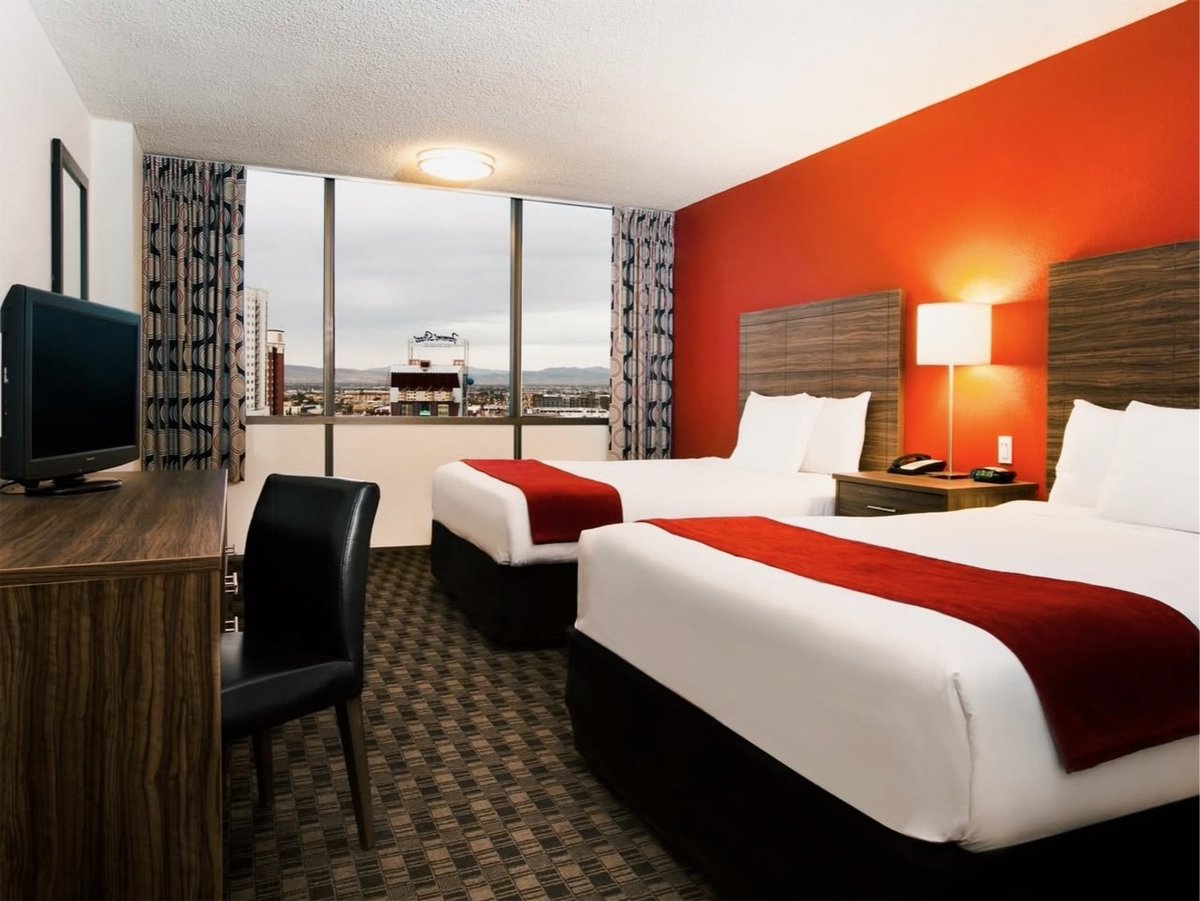 Our Double Queen rooms offer an experience of relaxation and comfort for our guests who deserve the very best. 🛌 

Learn more about our comfy rooms at #theDLasVegas, and book your stay today: thed.com/hotel/rooms/