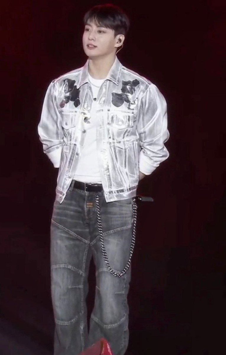 WE LOVE YOU JUNGKOOK 
WE ARE PROUD OF YOU JUNGKOOK 
WE ARE WITH YOU JUNGKOOK 
YOU ARE THE BEST JUNGKOOK