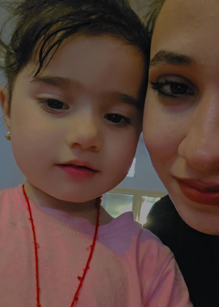 Dərdimnən ölsəm belə məni həmişə gülərkən görəcəysiz🙂‍↕️