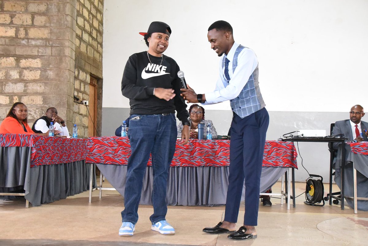 JimwatGenge (@jimwatgenge) on Twitter photo Career Day at Sigona School Campus π ππΎ
#MyogenicAfricaTalentAcademy #MATA
<a href="/McZidiiB/">Mc Zidii B</a> π€π₯ Career Day at Sigona School Campus π ππΎ
#MyogenicAfricaTalentAcademy #MATA
<a href="/McZidiiB/">Mc Zidii B</a> π€π₯