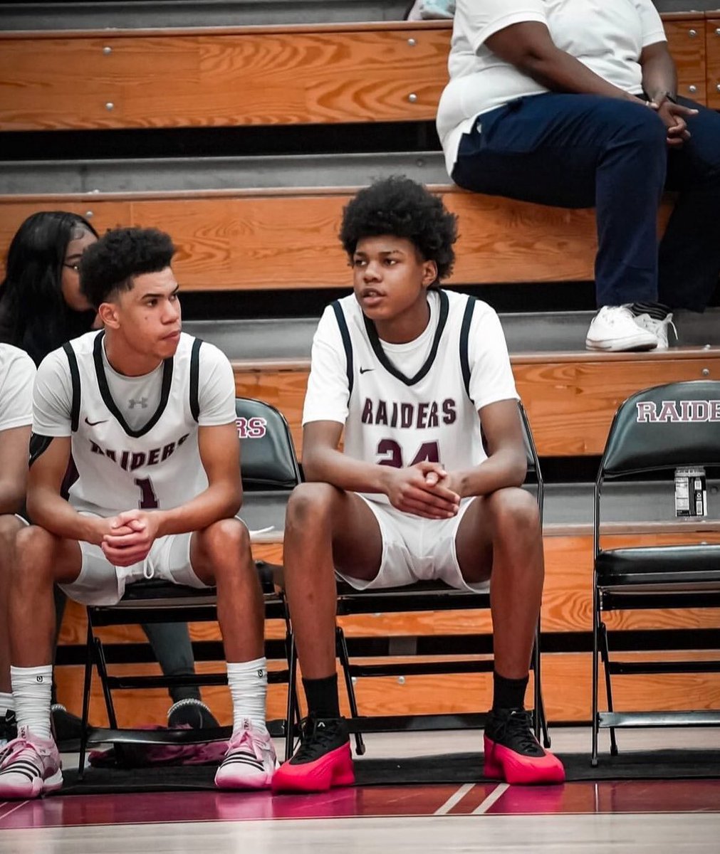 Coaches <a href="/MilesCromwell_5/">Miles Cromwell</a> Is a 6’6 wing with ton of potential class of 2028 playing really good basketball starting to figure it out he’s going to blow this summer catch him playing with <a href="/ahsraidersbball/">AHS Basketball</a> this June