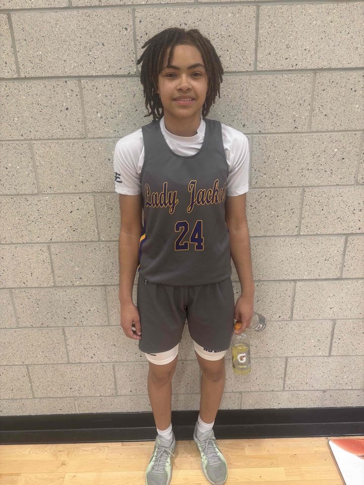 🏆LHSBCA - JSE Team Camp

⛹️‍♀️Kamylle Jones
🏀Iowa High School
🎓2027

📝Jones is a very active guard on both ends of the floor. She made arguably one of the best blocks of the whole camp today that won Iowa the game. She is a very composed guard that has the green light to shoot