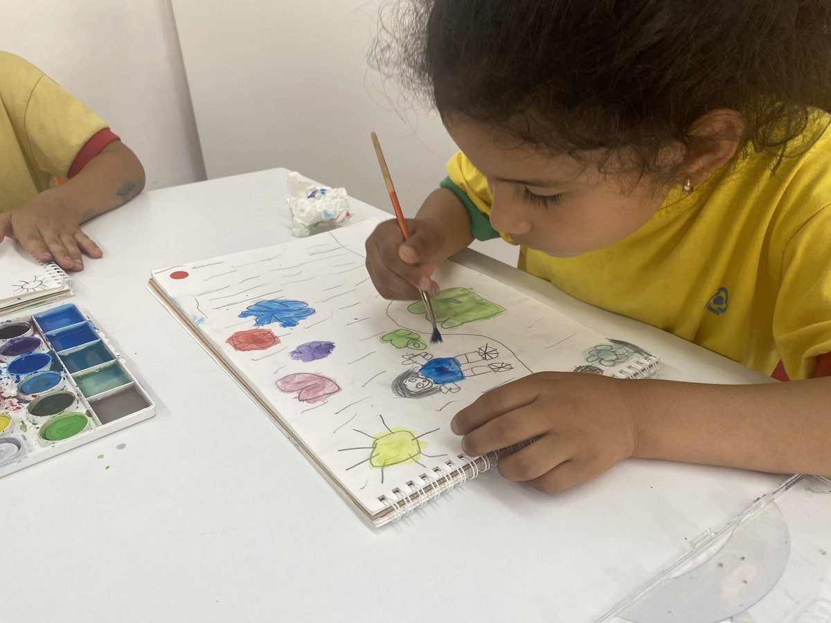 Educació Infantil      Col·legi Natzaret Esplugues tweet media