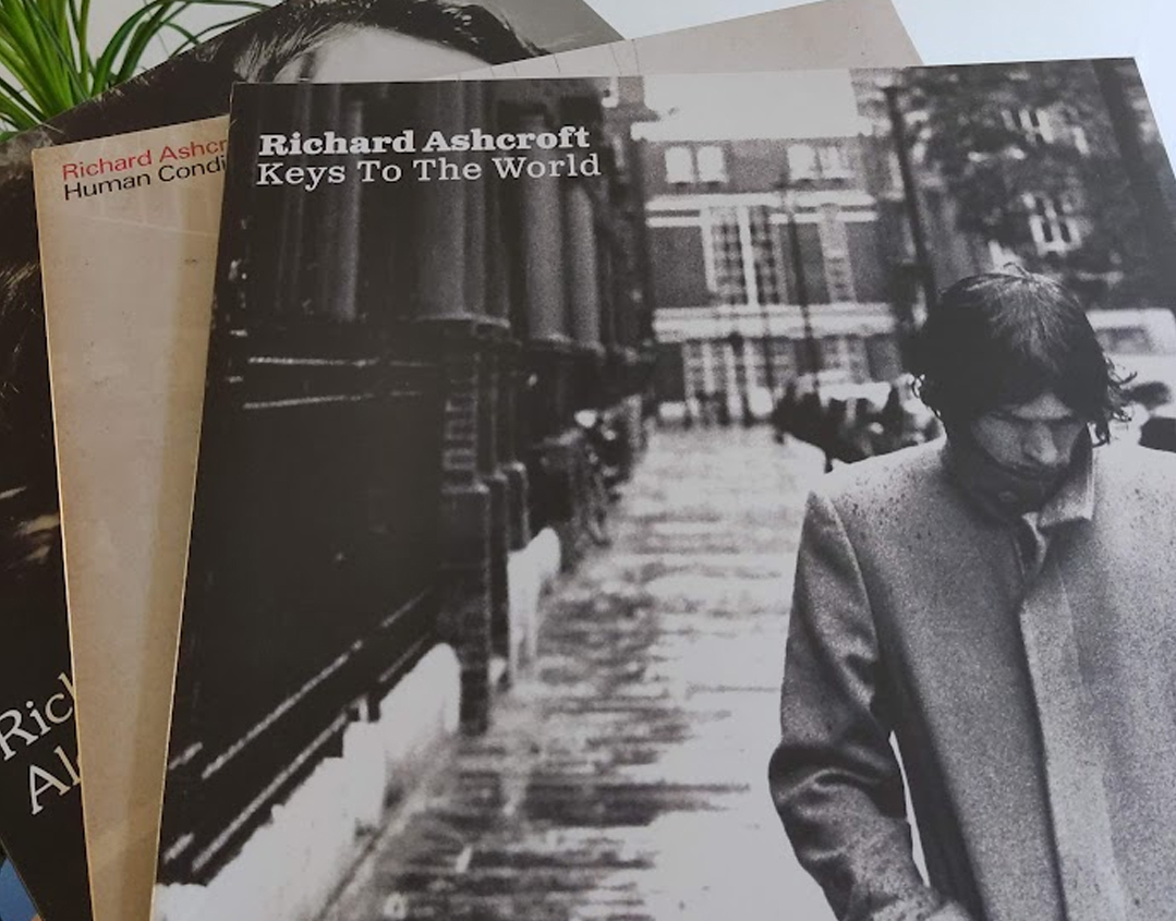 ProperRecords's tweet image. The Richard Ashcroft vinyl re-issues are looking great and out in just 2 weeks, with Keys To The World available on vinyl for the first time.
Pre-order here: richard-ashcroft.lnk.to/vinyl-reissues