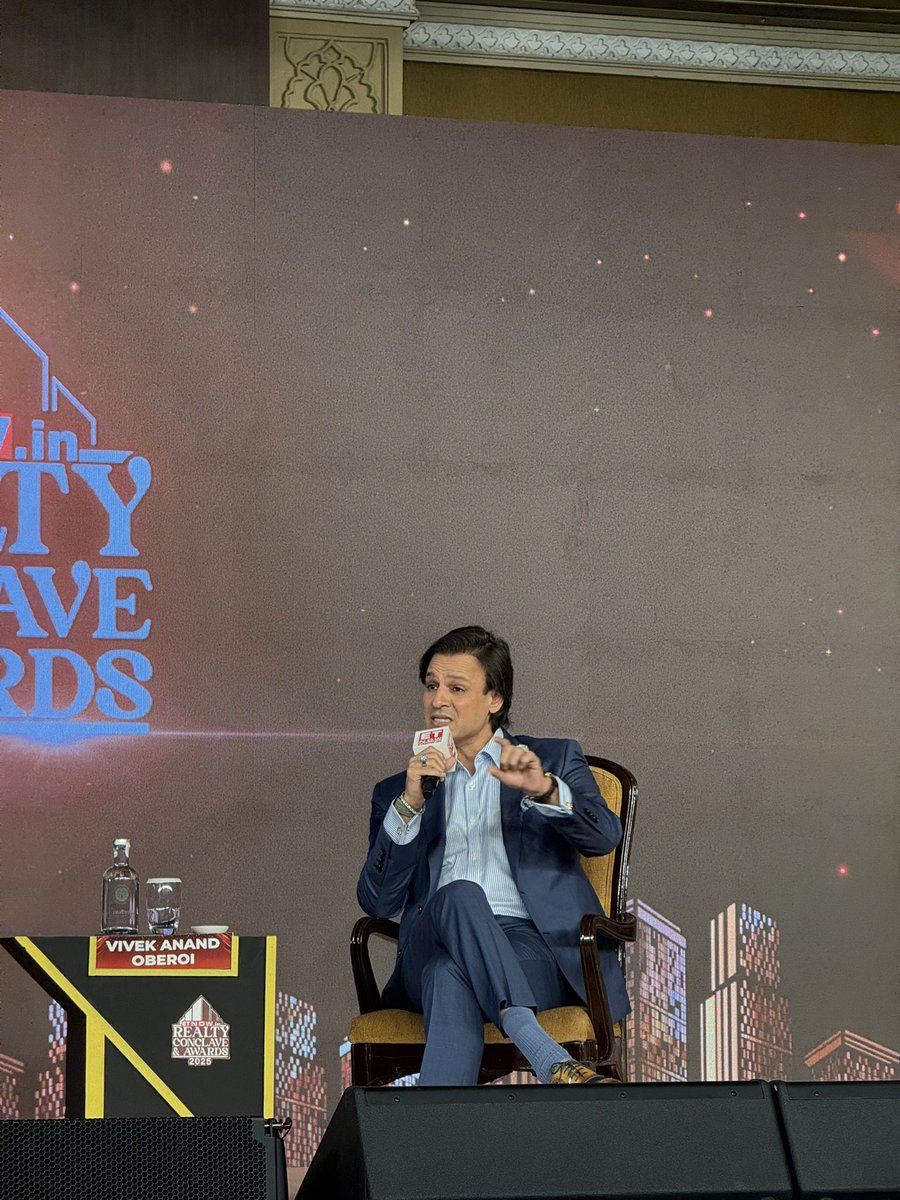 WealthchoiceUAE's tweet photo. Proud to be recognized as the Client Experience Leader – Real Estate at the ET NOW Realty Conclave Awards 2025.
@ETNOWlive 

#ClientExperienceLeader #ETNowRealtyAwards #RealEstateExcellence #Wealthchoice #TrustedRealEstatePartner #AwardWinningAdvisory #ClientFirstApproach https://t.co/Hq9JCMy2pi