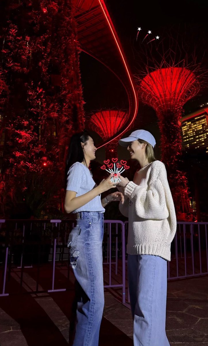 blueorms's tweet image. THEY’RE SO CUTE IM GONNA CRY