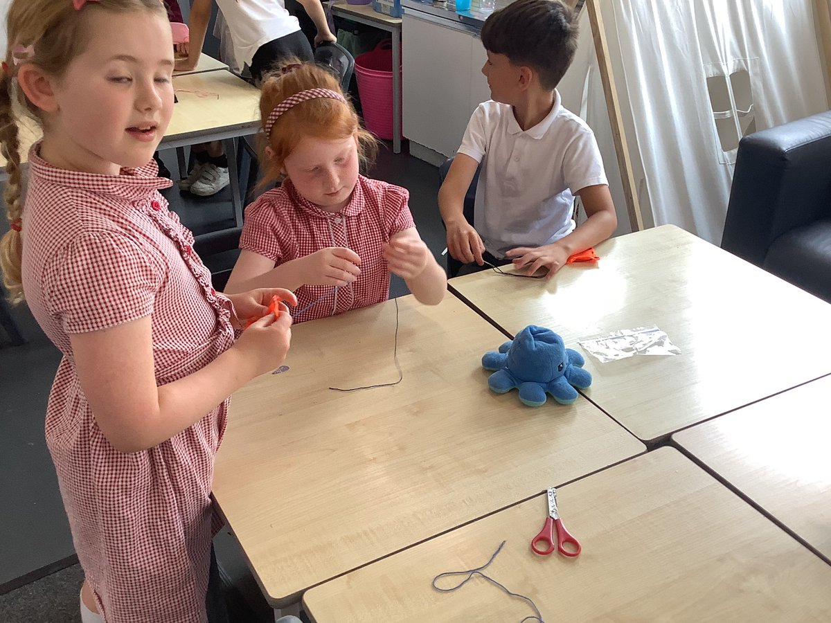 Fern Hunt (@fhuntstannes) on Twitter photo Year 2 have been learning to sew this afternoon. We learnt how to thread a needle, tie a knot and do a running stitch. <a href="/StAnnes_EHS/">Emma Hardy Smith @ St.Anne’s</a> Year 2 have been learning to sew this afternoon. We learnt how to thread a needle, tie a knot and do a running stitch. <a href="/StAnnes_EHS/">Emma Hardy Smith @ St.Anne’s</a>