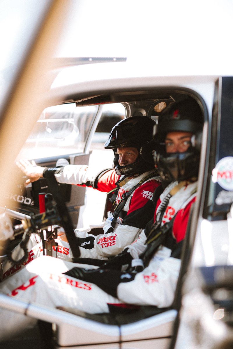 MSesks's tweet photo. Good warm-up. Now off to Autogpraph Session and Meet the Crews. And then opening @orlenoilrajdpl with SSS1 at Milołajki Arena.
#Sesks #Francis #ERC #RajdPolski
#MRFTyres #MRFTeam #MRFRacing #MentorTyres #SRT #SkodaFabia #Rally2 #CEWOOD #11lv https://t.co/gge0cwlG0R