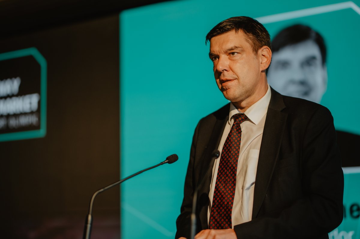 LIAA (@liaalatvija) on Twitter photo 🎉 ¡Hola, Barselona! LIAA pārstāvniecība Spānijā ir atklāta!
🇱🇻🤝🇪🇸 12. jūnijā, ar starptautisko konferenci “Speed of Latvia: Blockchain Gateway to the EU Market”, oficiāli tika atklāta mūsu 23. pārstāvniecība pasaulē - LIAA pārstāvniecība Spānijā.
Un jā - tas nozīmē, ka esam 🎉 ¡Hola, Barselona! LIAA pārstāvniecība Spānijā ir atklāta!
🇱🇻🤝🇪🇸 12. jūnijā, ar starptautisko konferenci “Speed of Latvia: Blockchain Gateway to the EU Market”, oficiāli tika atklāta mūsu 23. pārstāvniecība pasaulē - LIAA pārstāvniecība Spānijā.
Un jā - tas nozīmē, ka esam