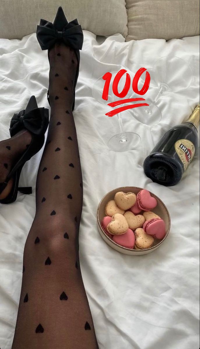 Tmaramara2030's tweet photo. #fridayyyy
#goodmorningworld
#happyfriday
#relaxingday
#enjoythelife
#drinkingday
#letsbehappy
#seeyoulater https://t.co/caAI5cXet9