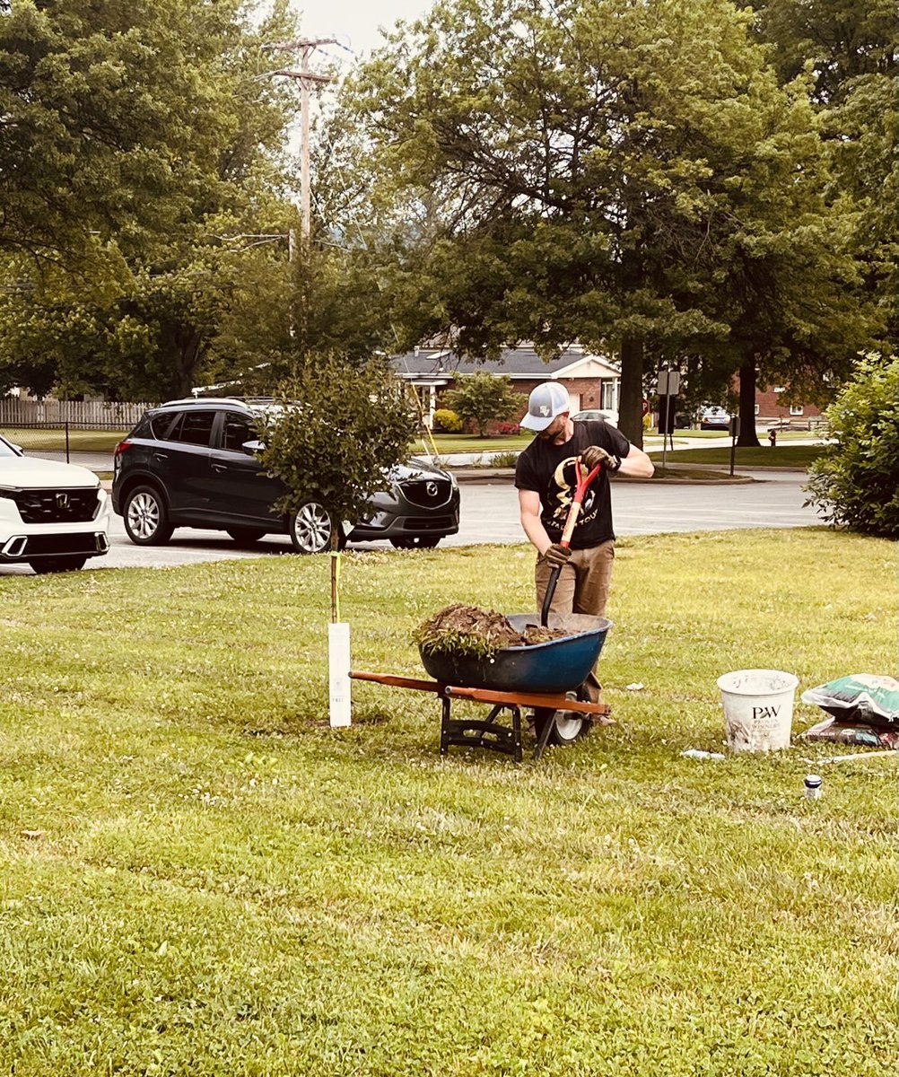 My heart is so full watching our dear PTO plant a tree in my honor at CVE ❤️ #ILoveCVE🐝 <a href="/Seneca_Valley/">Seneca Valley</a>