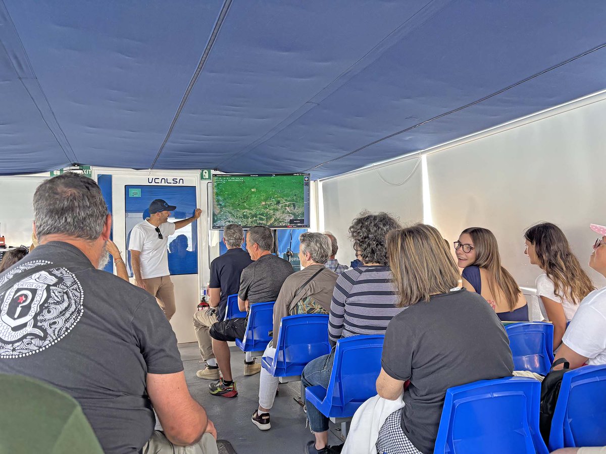 🌊 Pechamos a semana lembrando a celebración, co apoio da <a href="/Xunta/">Xunta de Galicia</a>, que fixemos do #DíaDosOcéanos. 150 persoas a bordo do Nautilus convertéronse en oceanógrafas por unhas horas. 

Experimentos mariños e divulgación para fomentar a #AlfabetizaciónOceánica 🧪🌍

#WorldOceansDay