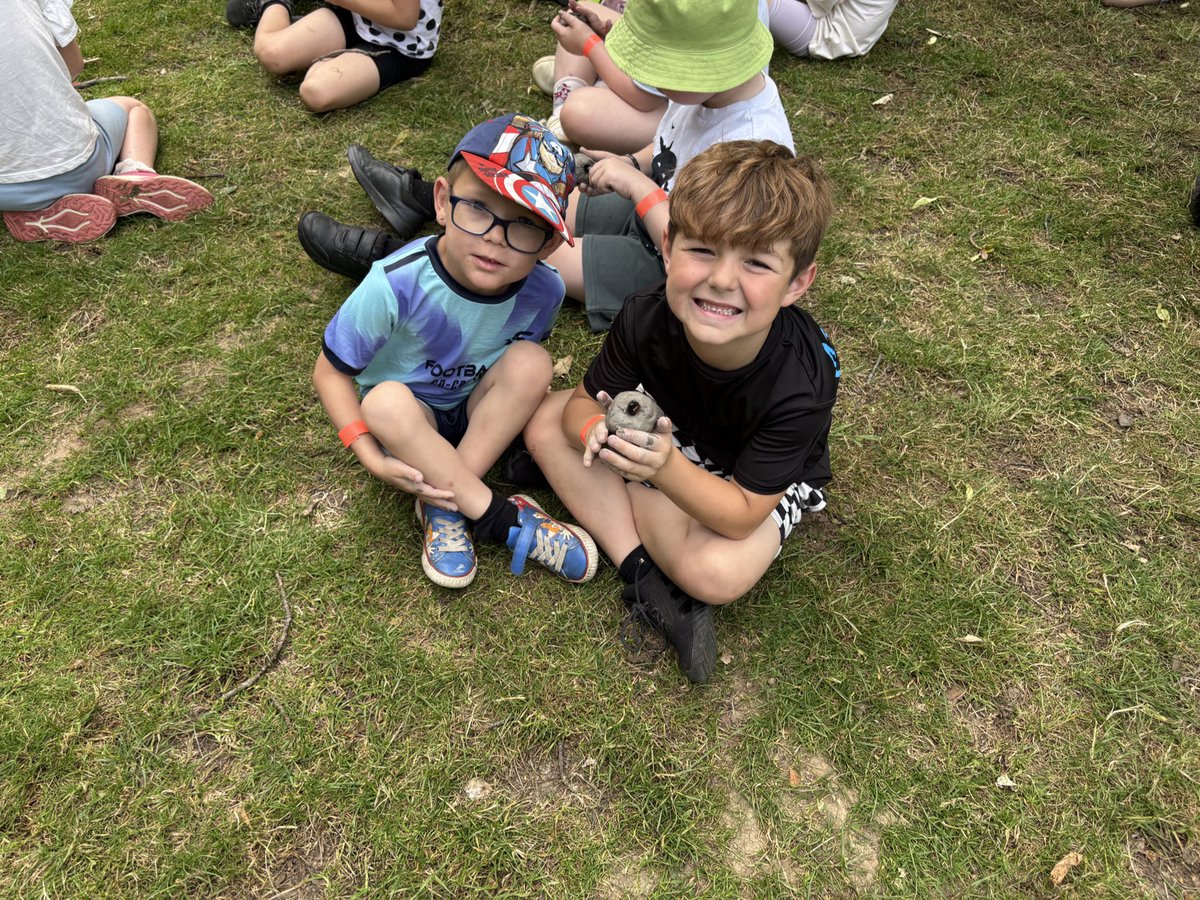 A lovely day at Yorkshire sculpture park <a href="/MrsNoble9/">Mrs_Noble</a> <a href="/AlthorpeKeadby/">Althorpe and Keadby Primary School</a>