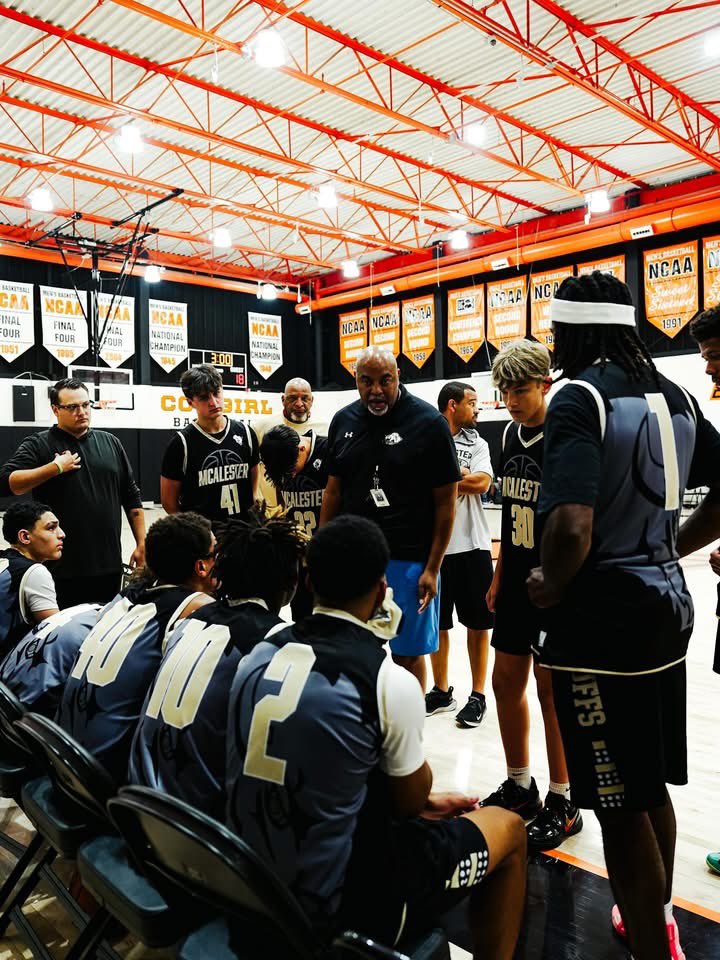 TCU 🏀team camp this weekend! Let’s make this Father’s Day weekend special! Buffs! Come Check us out! <a href="/TCU_Athletics/">TCU Athletics</a> <a href="/MACboysBB/">McAlester Buffaloes Boys Basketball</a> <a href="/McABuffaloes/">McAlester Athletics</a> <a href="/BuffSportsRadio/">McAlester Sports Radio</a> <a href="/dawkins_lou/">Lou Dawkins</a>