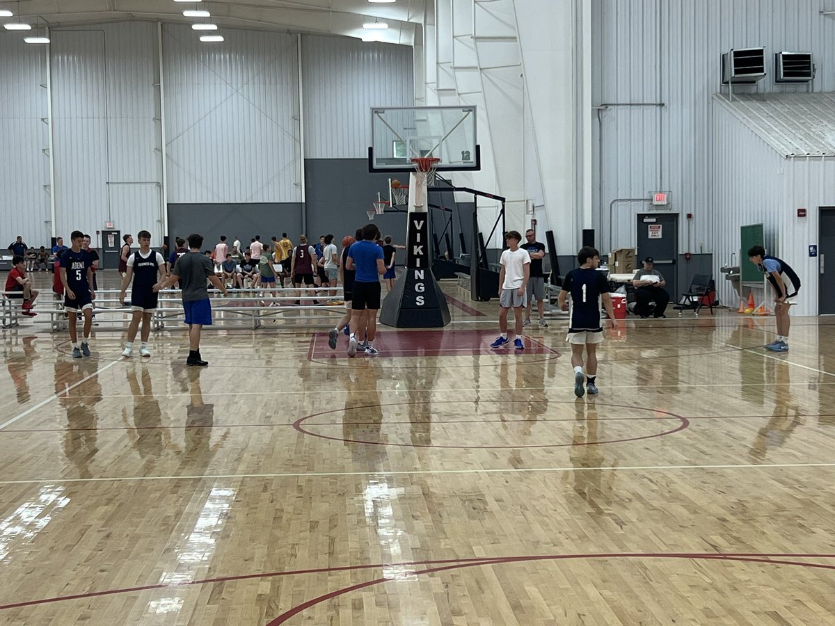 Varsity on Court 12 to finish Day 3 at EOBC